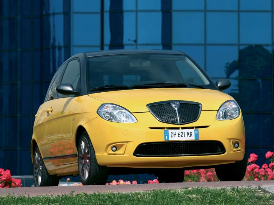  Lancia Ypsilon Sport by MomoDesign (843) 2007 года  (фото 43 из 69)